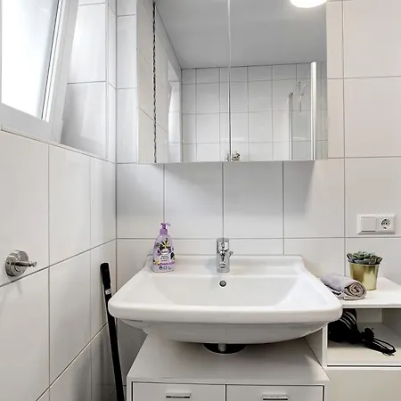 Ferienwohnung, 2 Schlafzimmer *